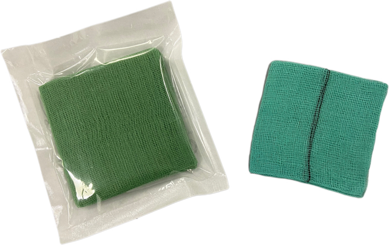 Марлевый тампон стерильный зеленый 10 X 10 см 12 слоев
